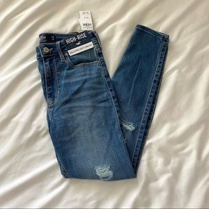 Hollister High Rise Ripped Skinny Jeans